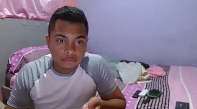 Snapshot of electrabrowns chatting on 18, 3, 2025 electrabrowns online show from 18, 3, 2025