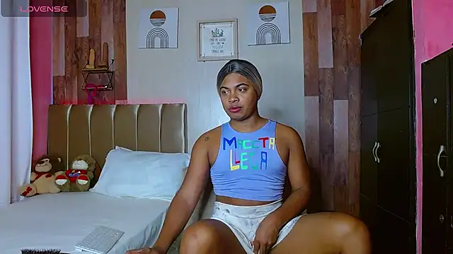 Snapshot of electrabrowns chatting on 25, 11, 2025 electrabrowns online show from 25, 11, 2025