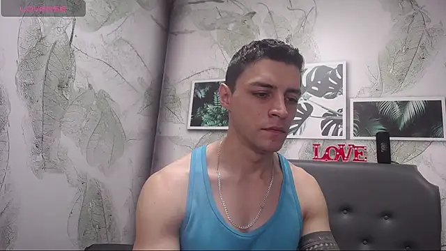 Snapshot of Frank_Millers chatting on 5, 2, 2025 Frank Millers online show from 5, 2, 2025