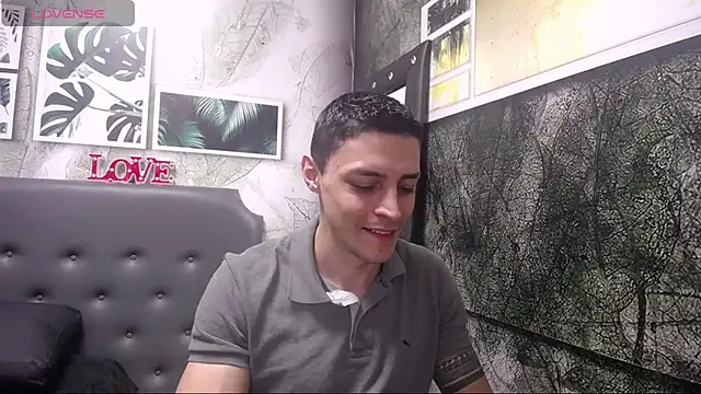 Snapshot of Frank_Millers chatting on 6, 2, 2025 Frank Millers online show from 6, 2, 2025