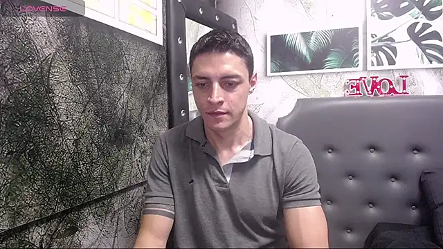 Snapshot of Frank_Millers chatting on 10, 2, 2025 Frank Millers online show from 10, 2, 2025