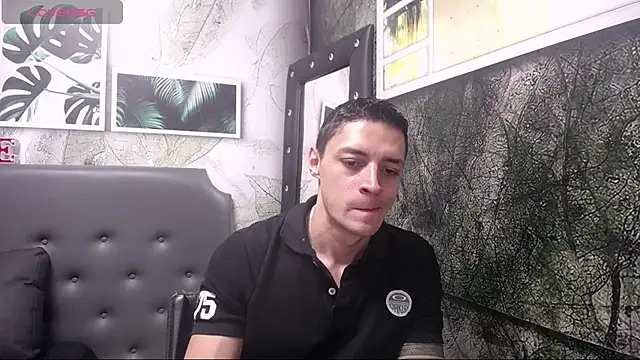 Snapshot of Frank_Millers chatting on 13, 2, 2025 Frank Millers online show from 13, 2, 2025