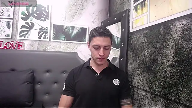 Snapshot of Frank_Millers chatting on 13, 2, 2025 Frank Millers online show from 13, 2, 2025