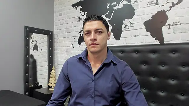 Snapshot of Frank_Millers chatting on 24, 11, 2025 Frank Millers online show from 24, 11, 2025