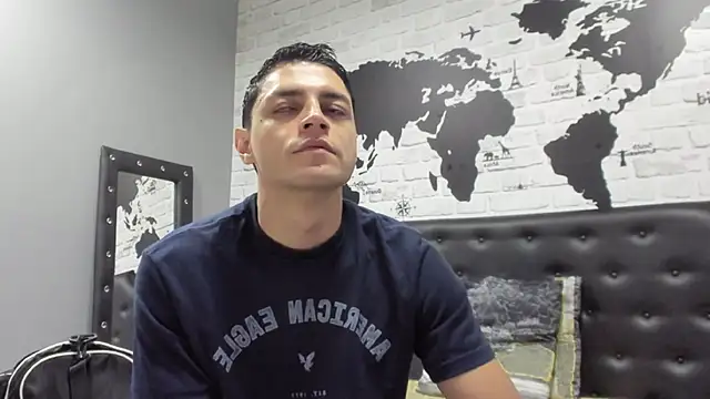 Snapshot of Frank_Millers chatting on 27, 11, 2025 Frank Millers online show from 27, 11, 2025