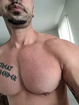 Snapshot of badbrown chatting on 19, 2, 2025 badbrown online show from 19, 2, 2025