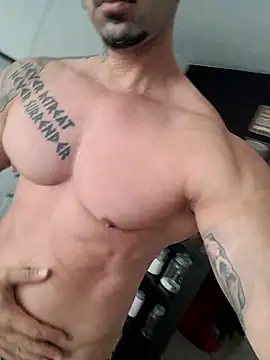 Snapshot of badbrown chatting on 21, 2, 2025 badbrown online show from 21, 2, 2025