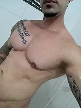 Snapshot of badbrown chatting on 2, 3, 2025 badbrown online show from 2, 3, 2025