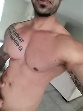 Snapshot of badbrown chatting on 17, 3, 2025 badbrown online show from 17, 3, 2025