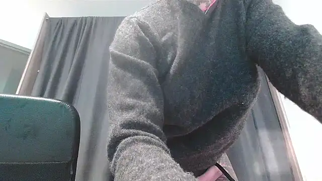 Snapshot of serena__vedette chatting on 10, 11, 2025 serena vedette online show from 10, 11, 2025