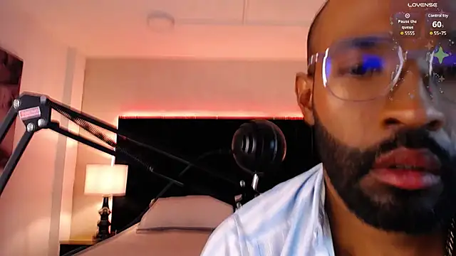 Snapshot of Simon_Basset chatting on 19, 3, 2025 Simon Basset online show from 19, 3, 2025