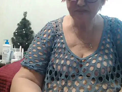 Snapshot of DeniseeRosea chatting on 7, 3, 2025 DeniseeRosea online show from 7, 3, 2025