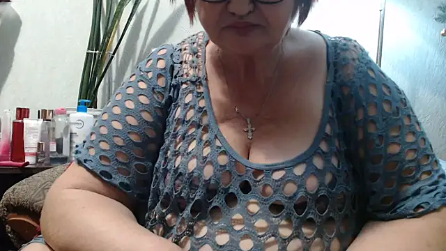 Snapshot of DeniseeRosea chatting on 13, 12, 2025 DeniseeRosea online show from 13, 12, 2025