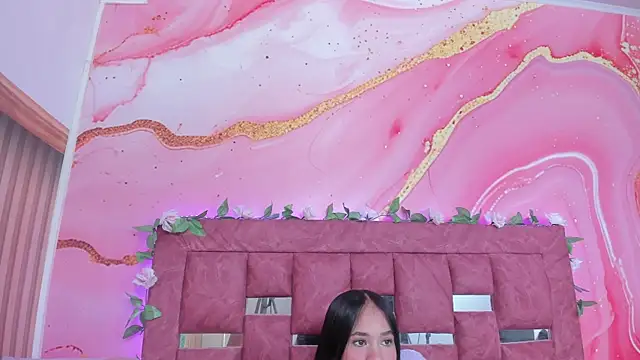 scarlett  evans  online show from 27, 10, 2025