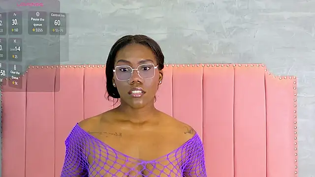 Alaia Colins online show from 13, 4, 2026