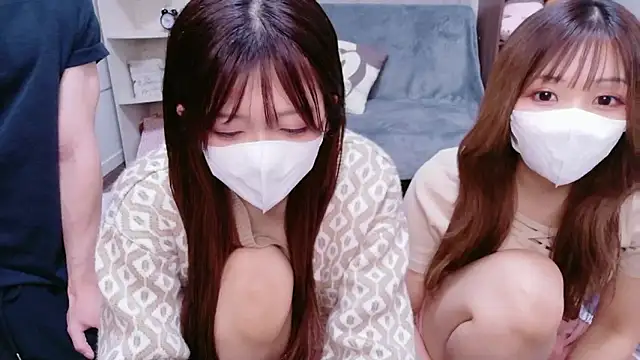 Snapshot of NA-KAREN-V8 chatting on 10, 10, 2025 NA-KAREN-V8 online show from 10, 10, 2025