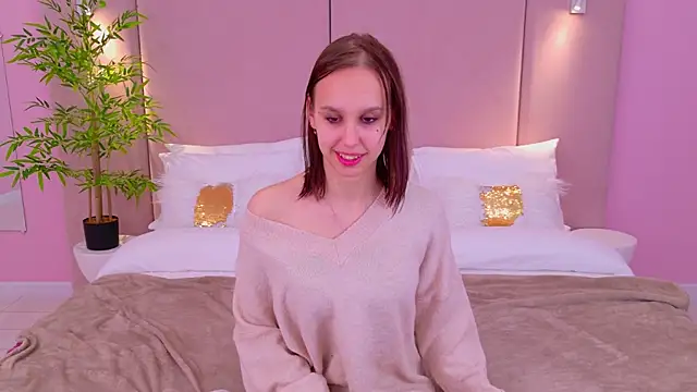 SandraTucker online show from 8, 3, 2025