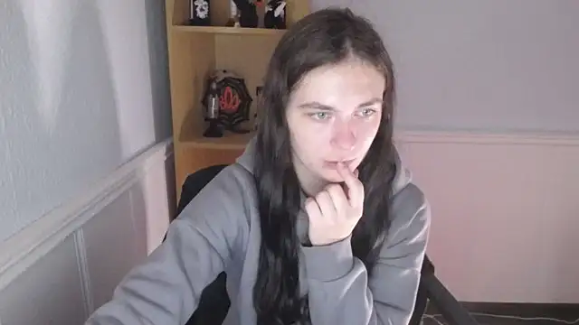 Snapshot of AmandaJi_ chatting on 27, 10, 2025 AmandaJi  online show from 27, 10, 2025