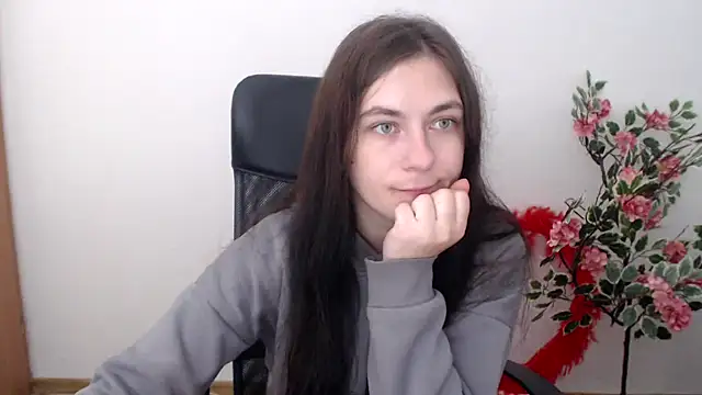 Snapshot of AmandaJi_ chatting on 4, 11, 2025 AmandaJi online show from 4, 11, 2025