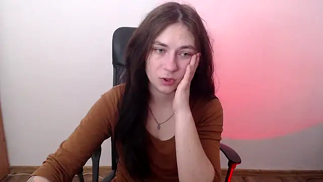 Snapshot of AmandaJi_ chatting on 18, 12, 2025 AmandaJi online show from 18, 12, 2025