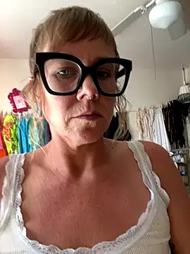 Snapshot of I_am_babydoll chatting on 16, 10, 2025 I am babydoll online show from 16, 10, 2025