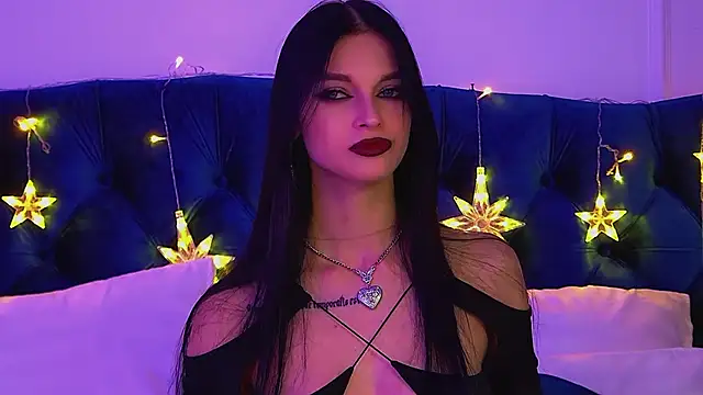 Snapshot of BeverlyMost chatting on 2, 12, 2025 BeverlyMost online show from 2, 12, 2025