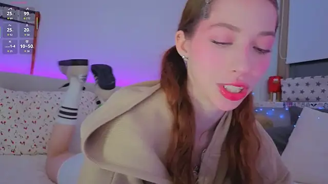 Snapshot of HappyVivy chatting on 14, 9, 2025 HappyVivy online show from 14, 9, 2025