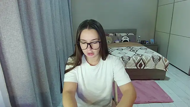 Snapshot of singletrouble chatting on 15, 9, 2025 singletrouble online show from 15, 9, 2025