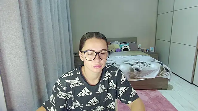 Snapshot of singletrouble chatting on 11, 10, 2025 singletrouble online show from 11, 10, 2025