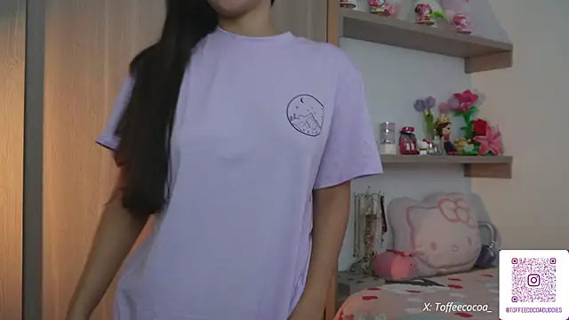 Snapshot of sophi_lii chatting on 8, 7, 2026 sophi lii online show from 8, 7, 2026