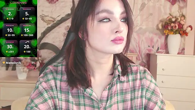 BritneyBarker online show from 26, 11, 2025