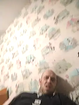 Snapshot of MaxDevilWhite chatting on 15, 11, 2025 MaxDevilWhite online show from 15, 11, 2025