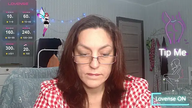 Soffya Soy online show from 14, 11, 2025