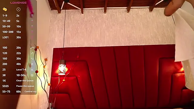 Freya and Freyr online show from 13, 2, 2025