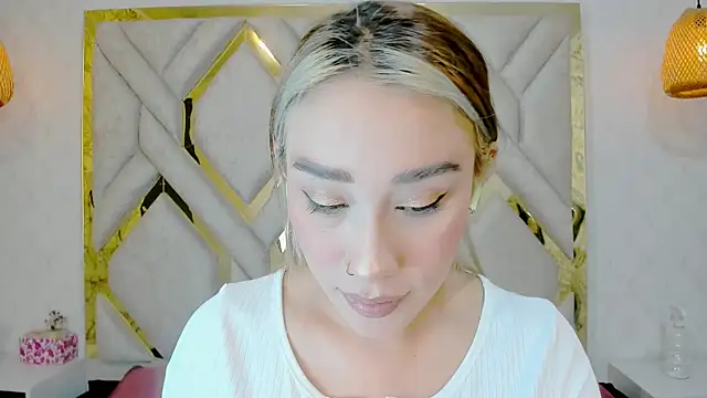 Snapshot of Lannajansen chatting on 10, 2, 2025 Lannajansen online show from 10, 2, 2025