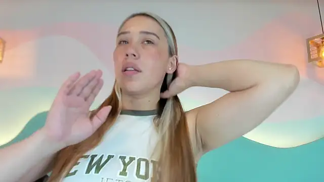 Snapshot of Lannajansen chatting on 10, 11, 2025 Lannajansen online show from 10, 11, 2025