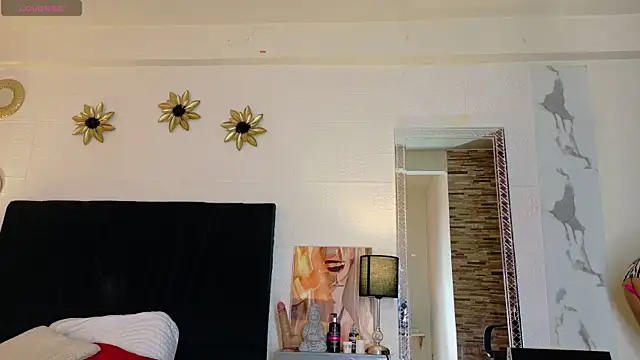 Akemirosse online show from 29, 11, 2025