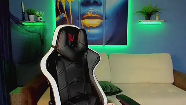 Snapshot of lu_muon chatting on 1, 11, 2025 lu muon online show from 1, 11, 2025