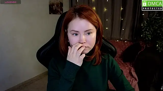 Snapshot of lu_muon chatting on 8, 11, 2025 lu muon online show from 8, 11, 2025