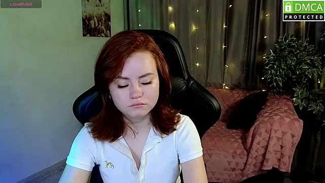 Snapshot of lu_muon chatting on 14, 11, 2025 lu muon online show from 14, 11, 2025