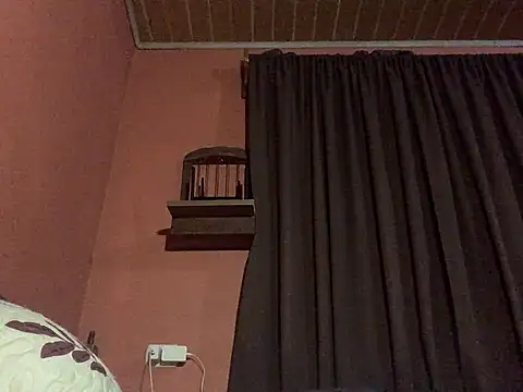 Nooneisthis online show from 6, 3, 2025