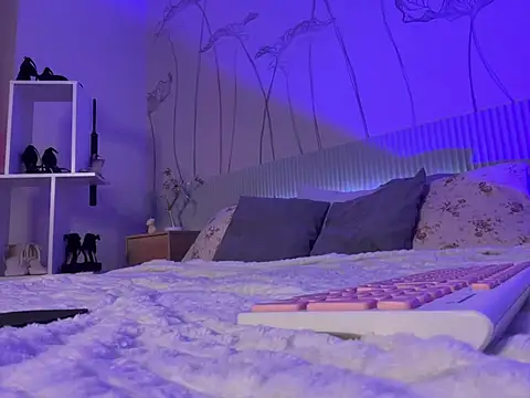 Snapshot of Molli_Luv chatting on 21, 2, 2025 Molli Luv online show from 21, 2, 2025