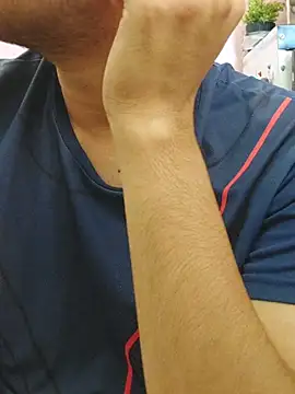 Snapshot of Extrembox5 chatting on 21, 10, 2025 Extrembox5 online show from 21, 10, 2025