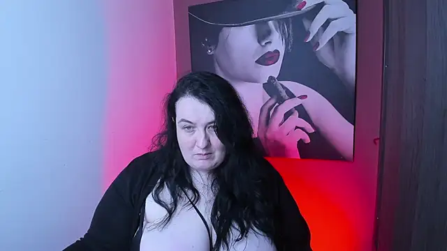 QueenOfHaze online show from 15, 11, 2025