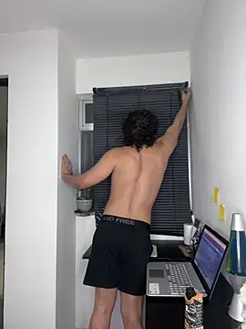 Snapshot of ttylloserxxx chatting on 24, 1, 2025 ttylloserxxx online show from 24, 1, 2025