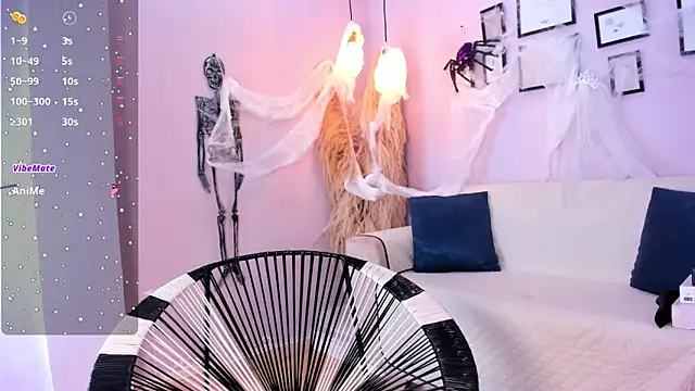 Snapshot of alana_rossetti chatting on 29, 10, 2025 alana rossetti online show from 29, 10, 2025