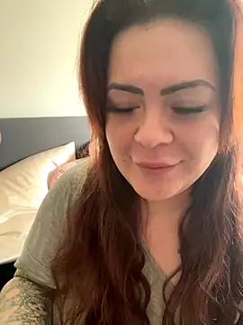 Snapshot of AnastasiaCumowa chatting on 11, 10, 2025 AnastasiaCumowa online show from 11, 10, 2025