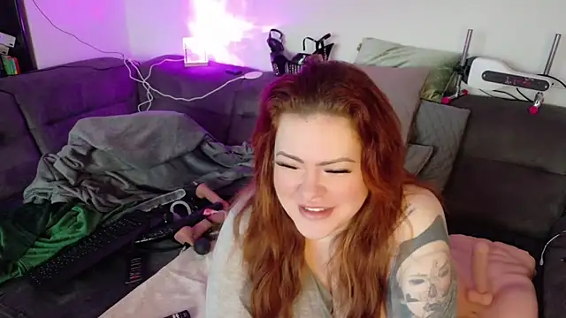 Snapshot of AnastasiaCumowa chatting on 29, 11, 2025 AnastasiaCumowa online show from 29, 11, 2025