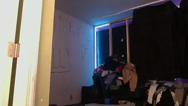 Snapshot of sexyhotstud12 chatting on 22, 2, 2025 sexyhotstud12 online show from 22, 2, 2025