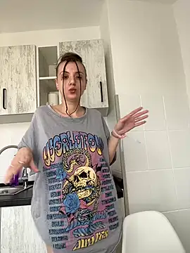 bunnythetailor online show from 30, 1, 2025